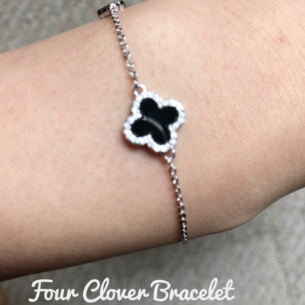 Four Clover Bracelet (all size wrists)